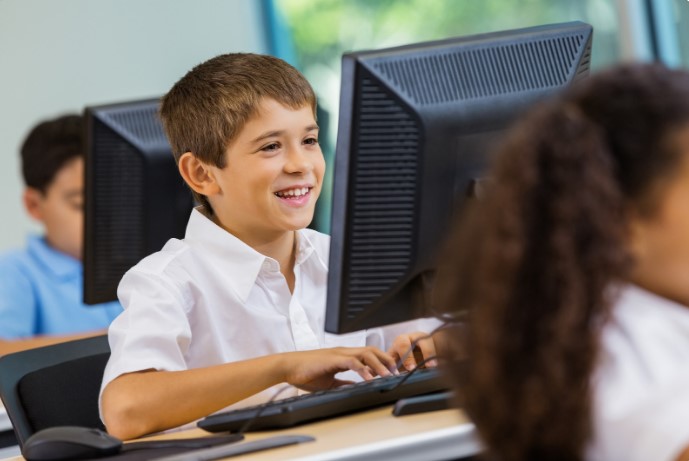 чим відрізняється приватний дитячий садок від державного